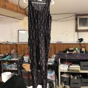 Pattern black jumpsuit